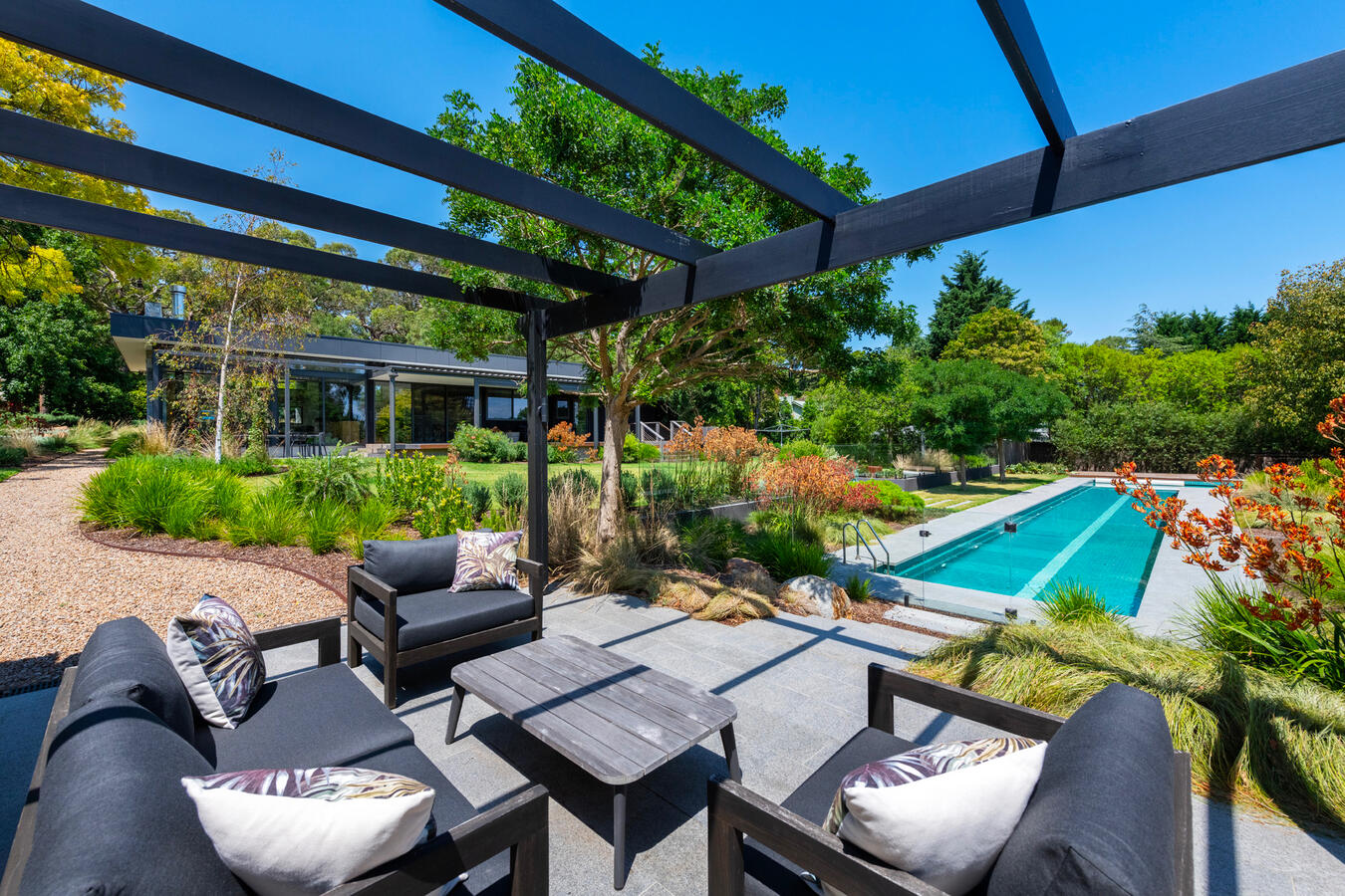 Main Ridge House Main Ridge House