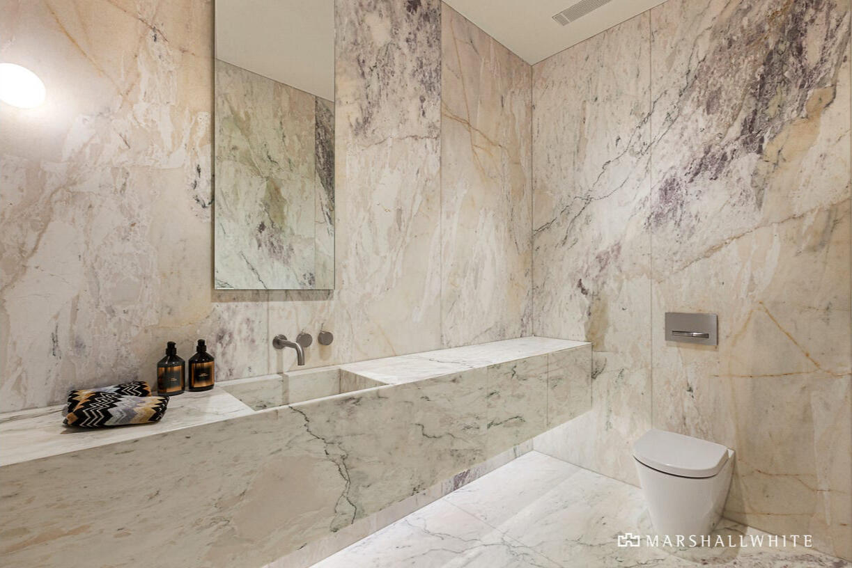 Million Dollor Mansion Million Dollor Mansion